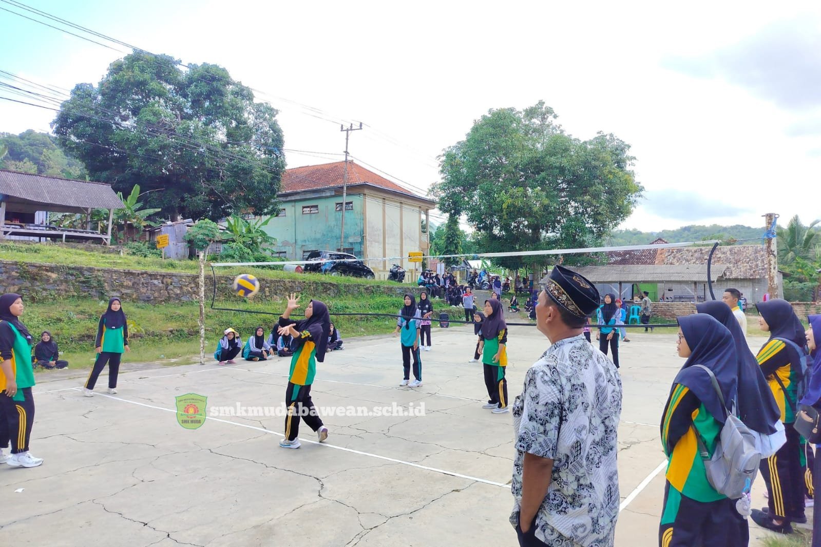Thumbnail: SMK MUDA Bawean Lakukan Persahabatan ke MA Sabilul Muttaqin Suwari