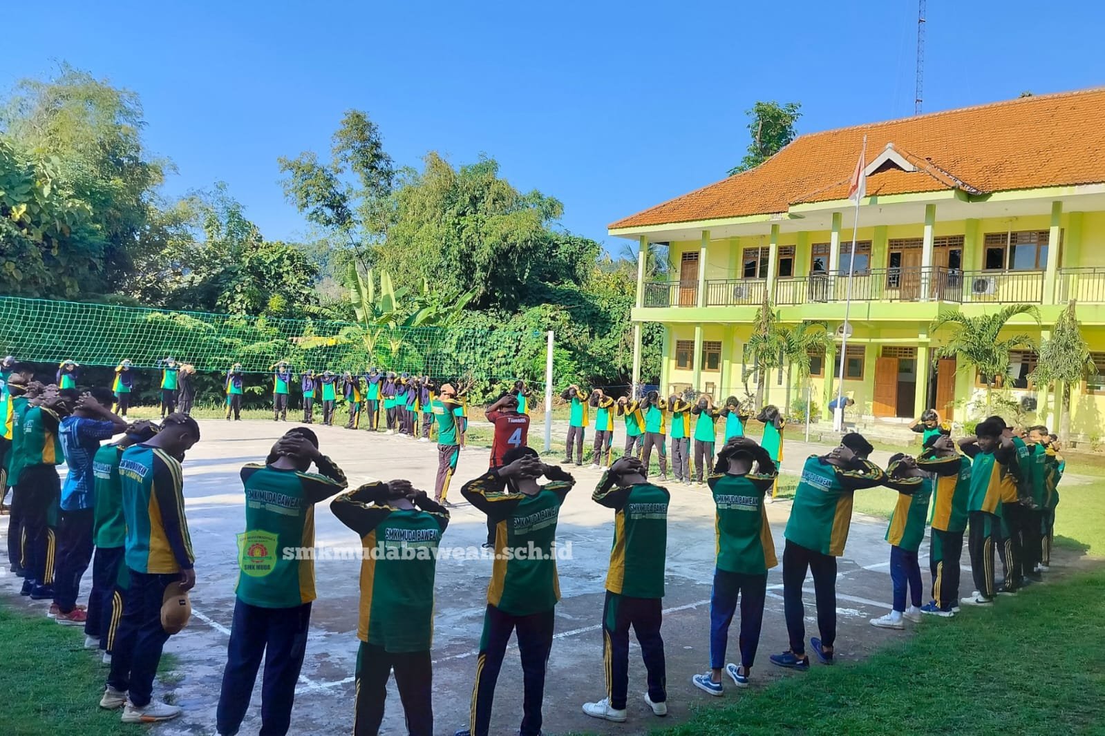 Thumbnail: Olahraga Bersama di Jum’at Sehat SMK MUDA Bawean
