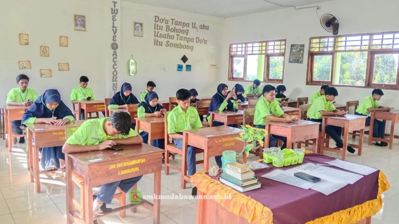 Thumbnail: Pemanfaatan Teknologi di Genggaman || SMK MUDA Bawean Sukses Gelar PSAT 2026 Berbasis Android