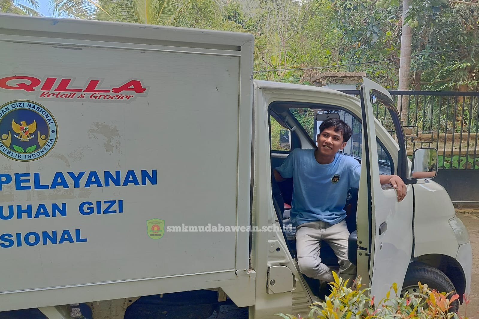 Thumbnail: Alumni SMK MUDA Bawean Berhasil Menjadi Driver SPPG Makan Bergizi Gratis (MBG) di Pulau Bawean